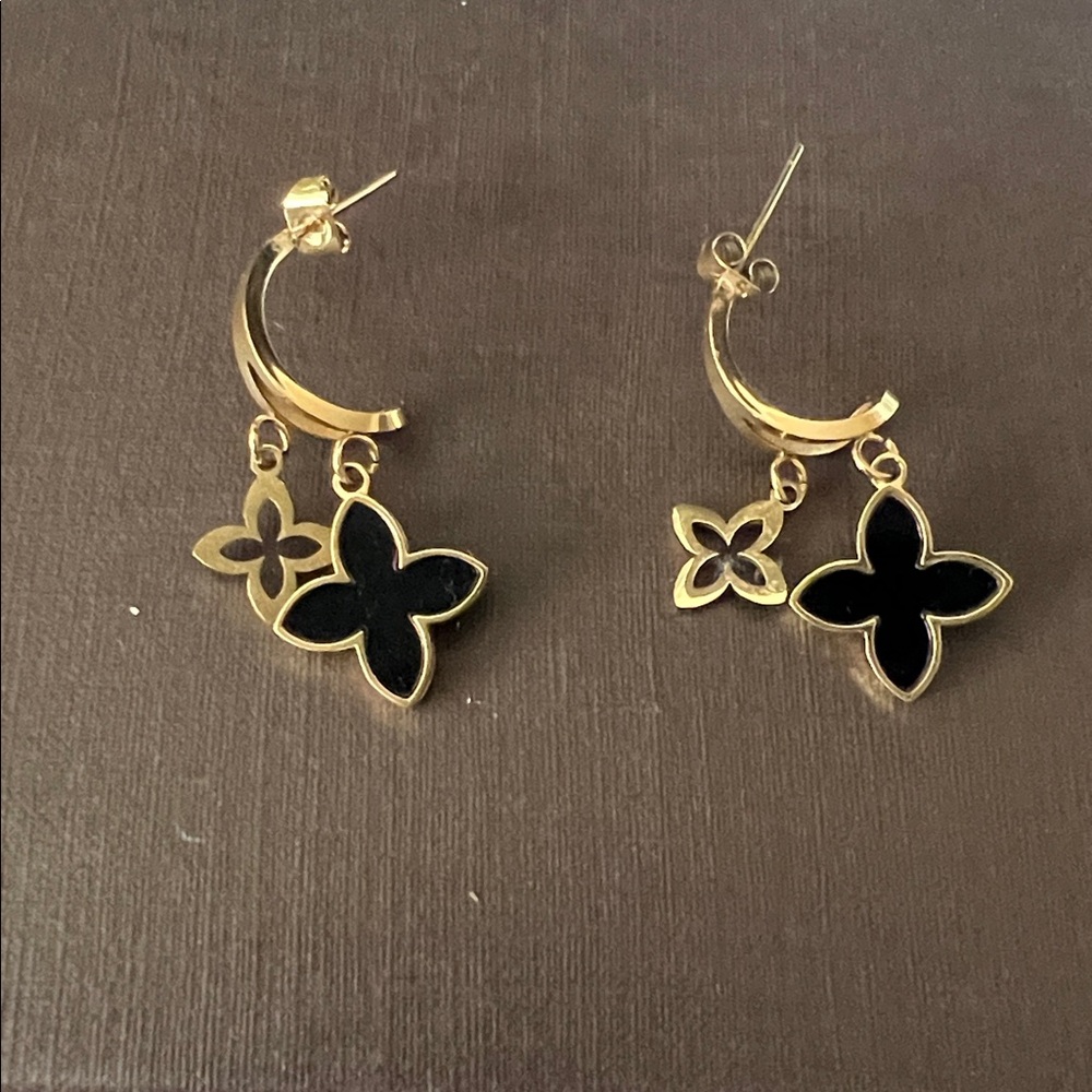 💎Black Floral Motif Earrings Clover, Flower Black Onyx Mother of Pearl (L78)